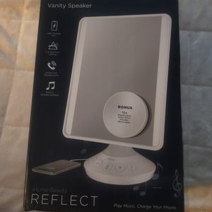 iHome mirror with wireless speaker